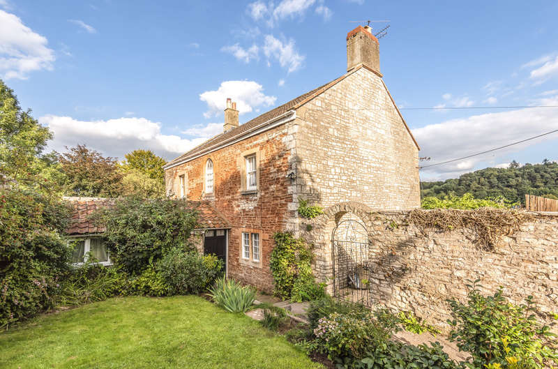 Houses for sale in Midsomer Norton, BA3, Bath and North East Somerset