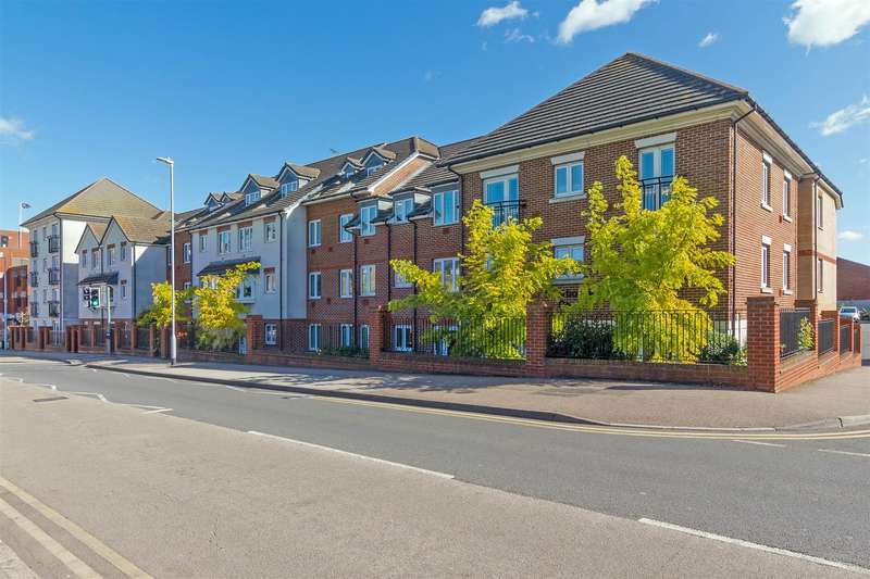 1 Bedroom Retirement Property For Sale In Bell Road, Sittingbourne, ME10