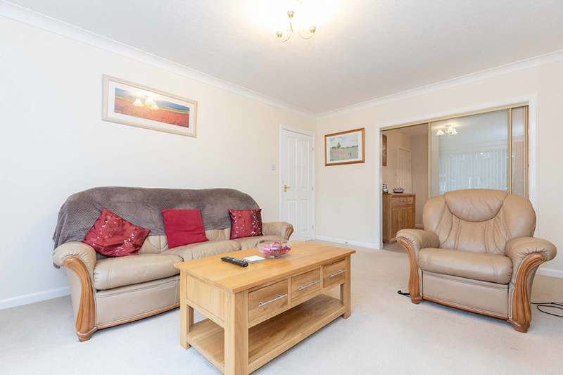 3 Bedroom Bungalow For Sale In Onslow Street, Craigshill, Livingston