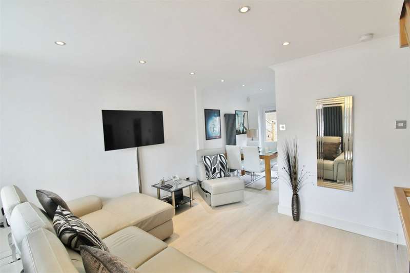 2 Bedroom Town House For Sale In Fox Hill Road, Foxhill, Sheffield