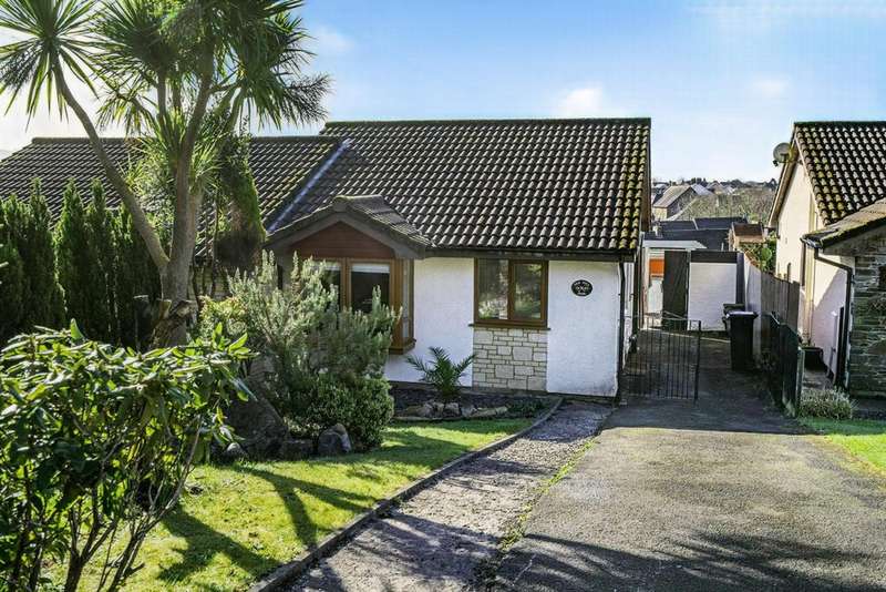 2 Bedroom Semi Detached Bungalow For Sale In Oak Hill Park, Skewen