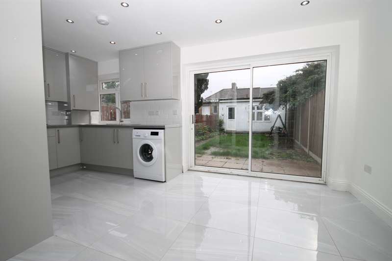 3 Bedroom Home To Rent In Bilton Road, Perivale, Greenford, UB6