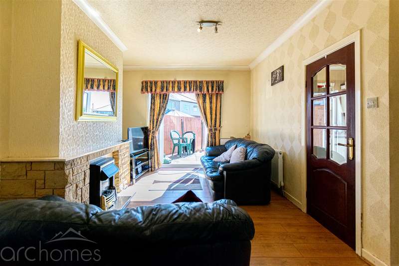 3 Bedroom SemiDetached House For Sale In Car Bank Street, Atherton