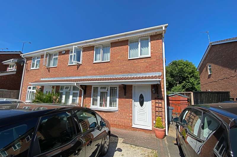 2 Bedroom SemiDetached House For Sale In Cambridge Drive, Stockingford