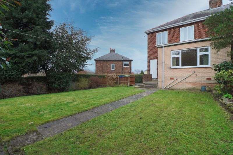 3 Bedroom Property For Sale In Salisbury Crescent, Chesterfield, S41