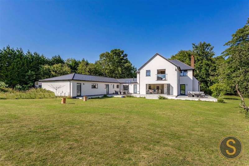 Houses for sale & to rent in HP23 6NA, Shire Lane, Cholesbury, The Lee