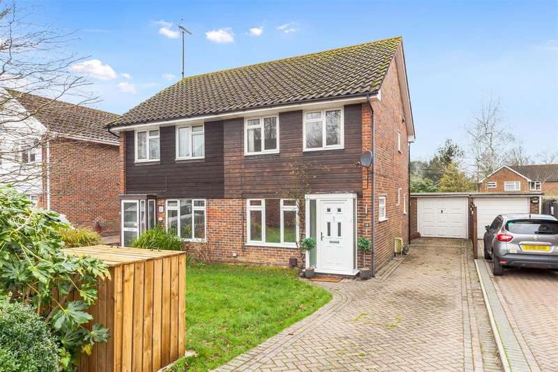 2 Bedroom SemiDetached House For Sale In Valebridge Drive, Burgess