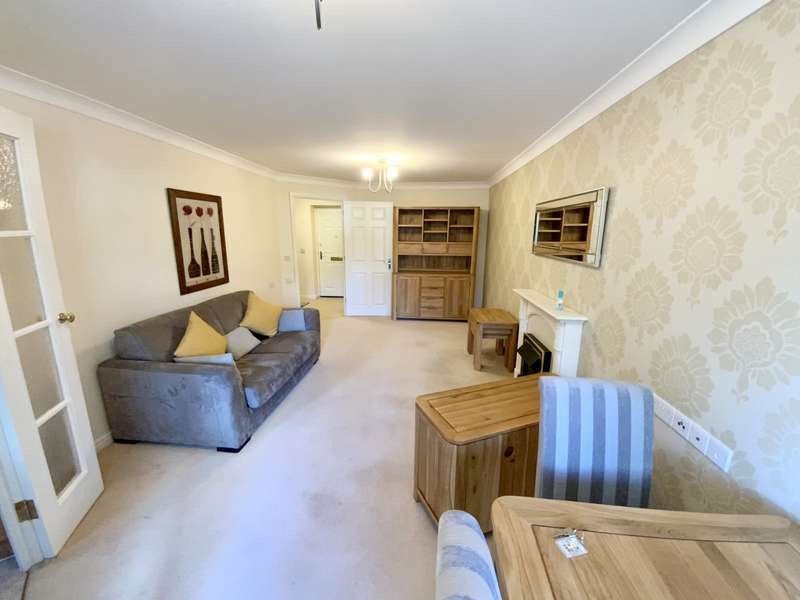 1 Bedroom Retirement Property For Sale In Vale Road, Woolton, Liverpool