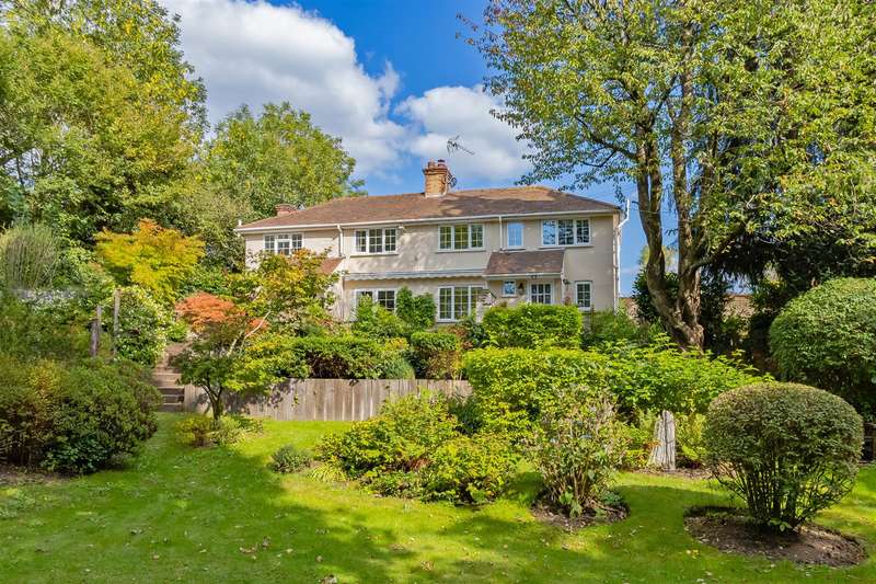 3 Bedroom Detached House For Sale In Hilfield Lane, Aldenham, Watford, WD25