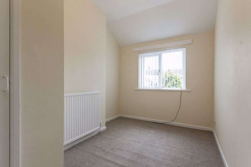 3 Bedroom Property For Sale In Pencoed Avenue, Cefn Fforest, Blackwood