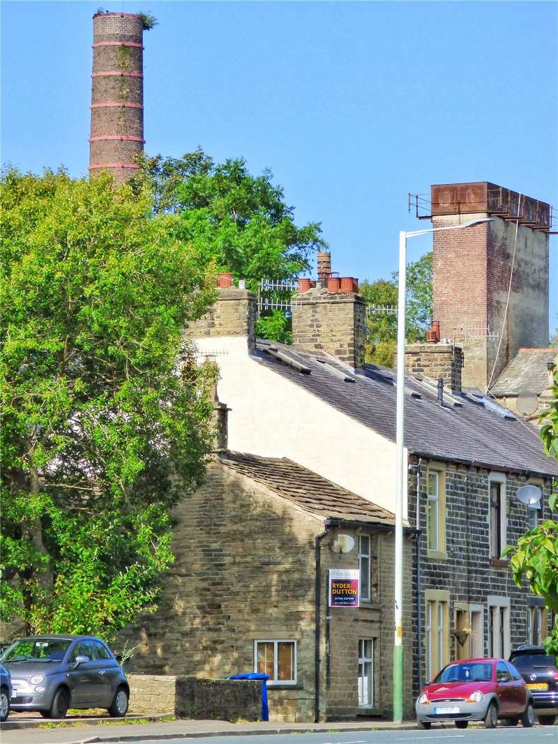 2 Bedroom End Of Terrace House For Sale In Road, Helmshore