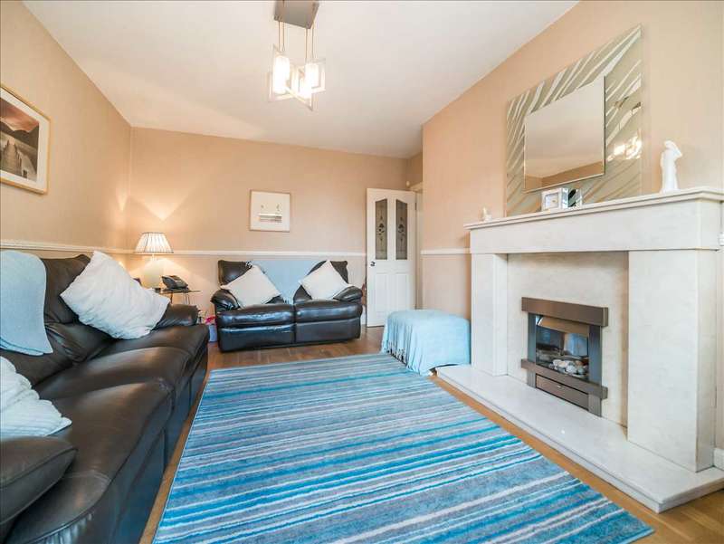4 Bedroom Semi Detached For Sale In Damshot Crescent, Pollok, Glasgow, G53