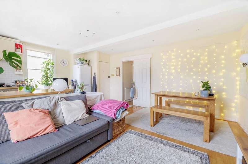 2 Bedroom Flat To Rent In Homefield Road, Wimbledon Village, SW19