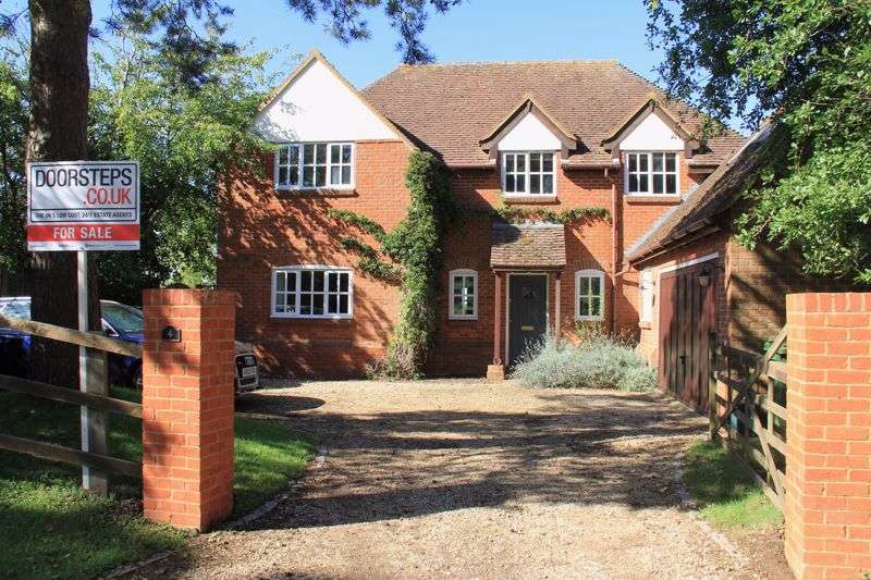 Houses for sale & to rent in LU7 0LS,,Wing, Leighton Buzzard