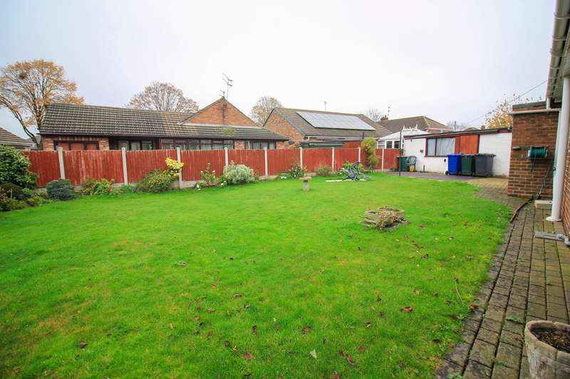 2 Bedroom Bungalow For Sale In Mossdale Close, Doncaster, DN5