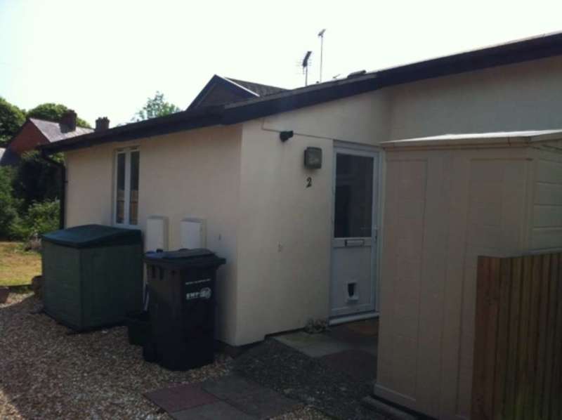 2 Bedroom Bungalow To Rent In Millfield Bungalows, Millfield, TA20