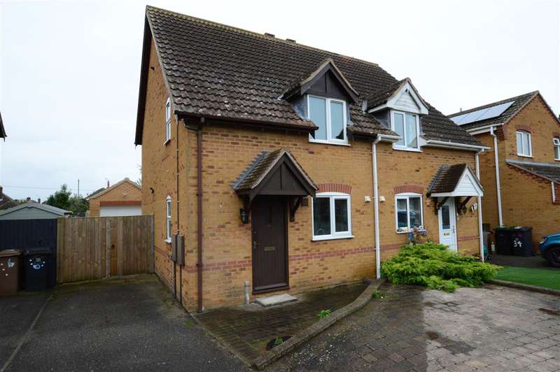 Houses for sale in Ruskington, Lincolnshire