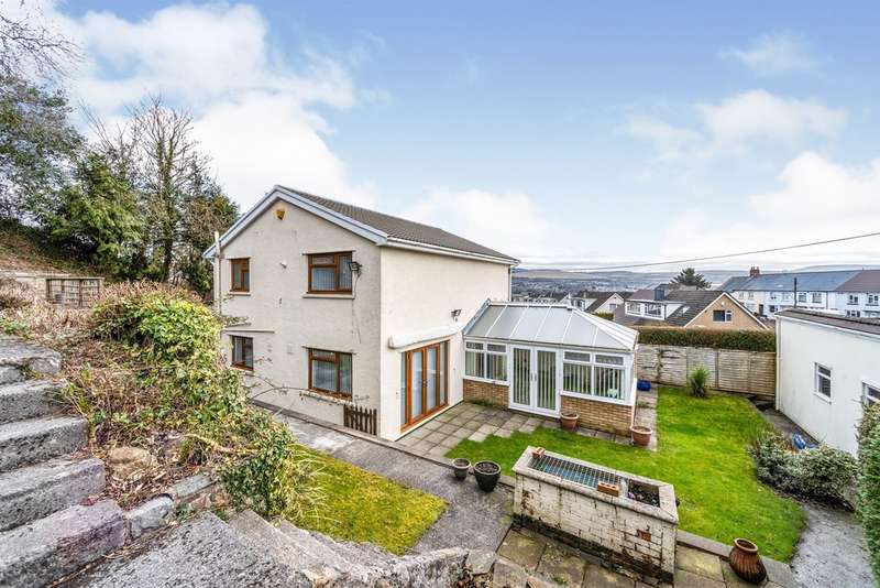 3 Bedroom Detached House For Sale In Farm Road, Heolgerrig, Merthyr