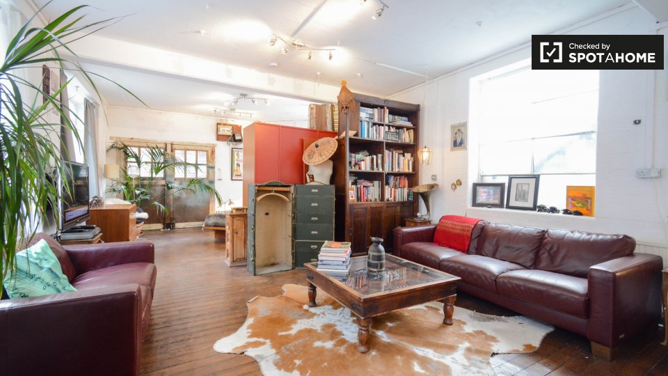 Studio To Rent In Hoxton, London N1 6BP, UK, N1