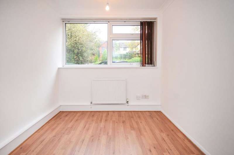 2 Bedroom House For Sale In Lubbock Road, Chislehurst, BR7