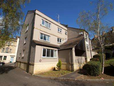 3 Bedroom Property To Rent In Morford Street, BA1