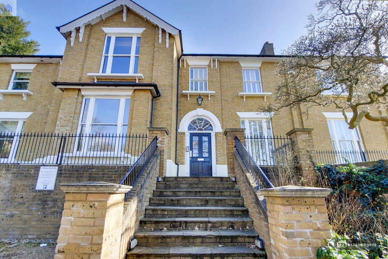 Houses to rent in Bromley South, BR1, Greater London