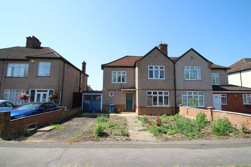 3 Bedroom Home For Sale In Parkfield Avenue, Harrow, HA2 3 Bedroom Home For Sale In Parkfield Avenue, Harrow, HA2