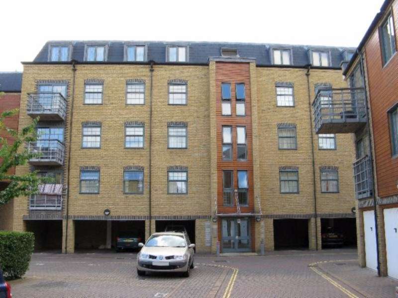 2 Bedroom Flat To Rent In Abbey Road, Barking, IG11