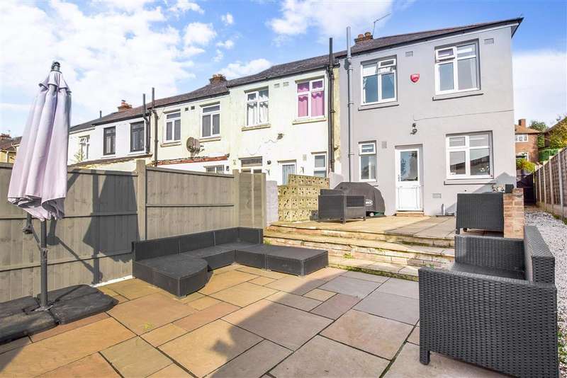 3 Bedroom End Of Terrace House Under Offer In Broom Hill Road, , Strood