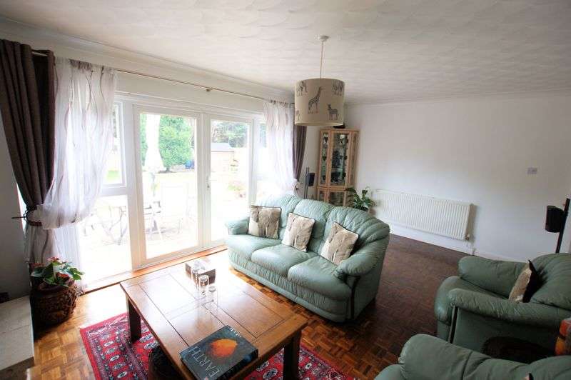 5 Bedroom Property For Sale In The Ridgeway, Fareham, PO16