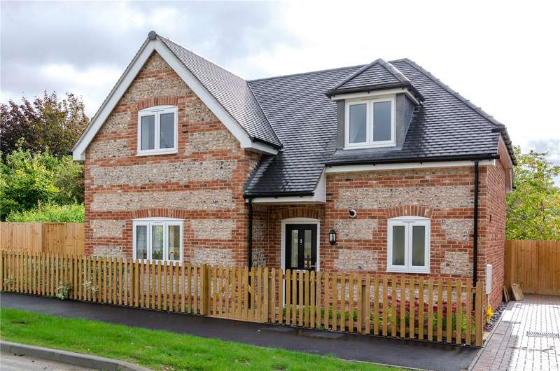 3 Bedroom Detached House For Sale In Cherry Orchard, Marlborough