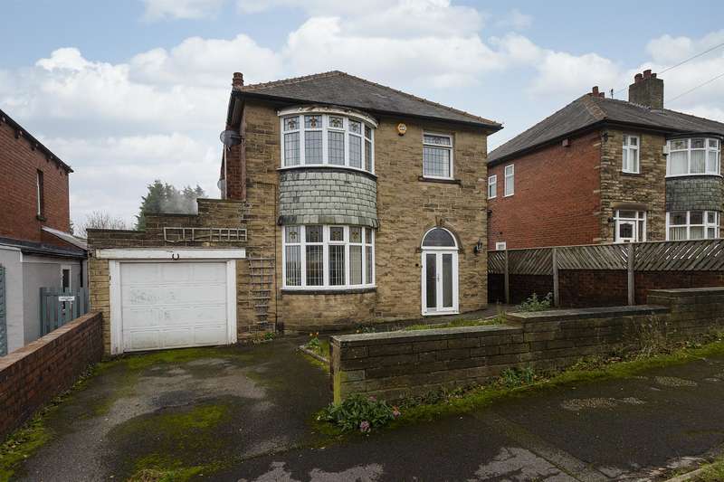 4 Bedroom Detached House For Sale In Glebe Gate, Dewsbury, WF12