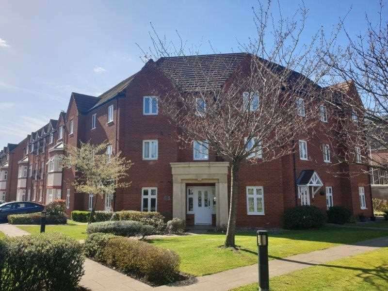 2 Bedroom Apartment For Sale In The Briars, Walsall, WS9