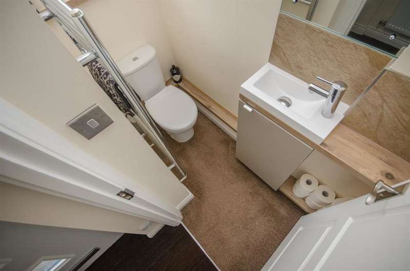 2 Bedroom Semi Detached House For Sale In Guest Avenue, Emersons Green