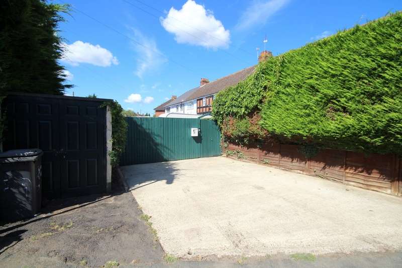 2 Bedroom Terraced House For Sale In Magna Road, Englefield Green, TW20