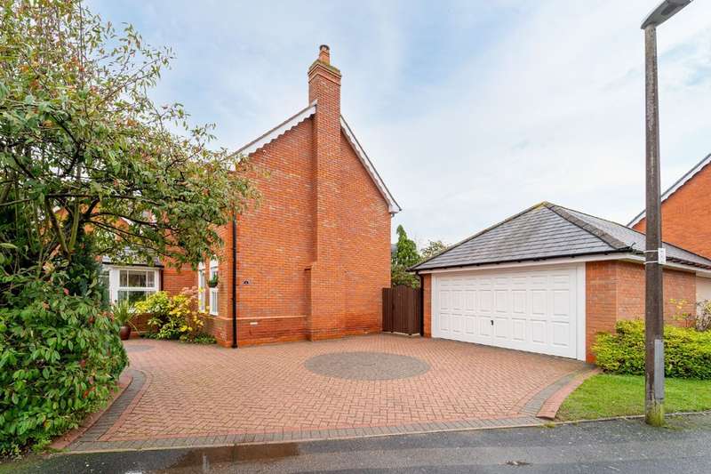 4 Bedroom Detached For Sale In Chilwell Close, Solihull, B91