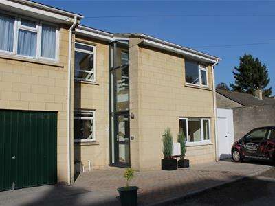 5 Bedroom Property To Rent In Henrietta Gardens, BA2