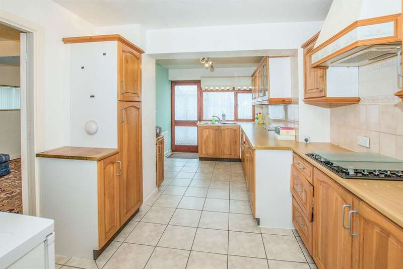 3 Bedroom Terraced House For Sale In Gower Green, Croesyceiliog