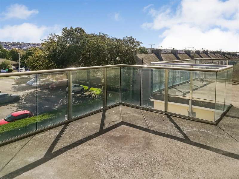 27 Bedroom Commercial Property For Sale In New South Watt Street