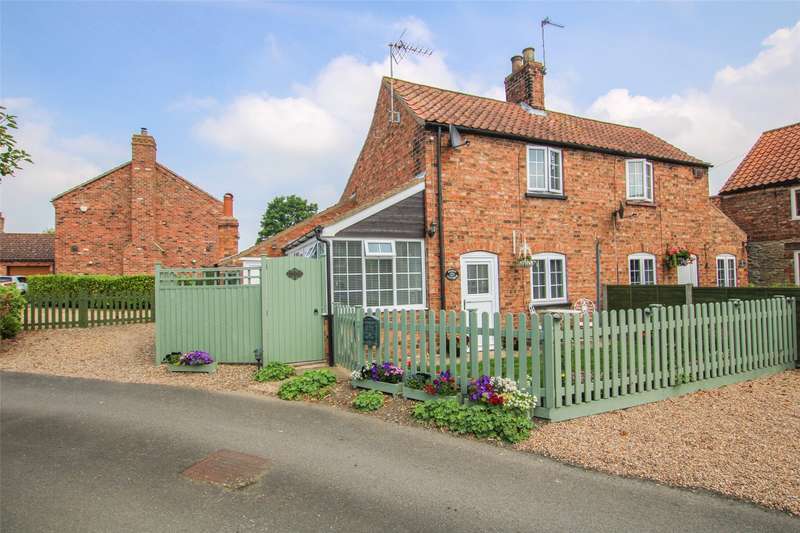 Houses for sale & to rent in LN8 2DA, Saxby Road, Waddingham And Spital