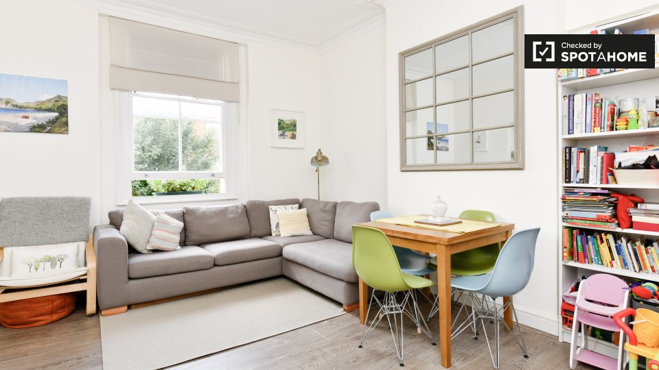 2 Bedroom Flat To Rent In St Pauls Ave, London NW 5SX, UK, NW2