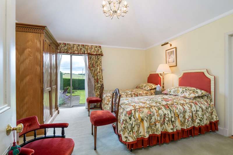 4 Bedroom Detached For Sale In Kilmany Road, Gauldry, Newportontay