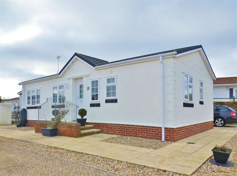 2 Bedroom Bungalow For Sale In Oak Tree Lane, Eastbourne, BN23
