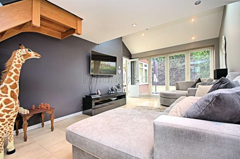 4 Bedroom Detached House For Sale In Westwoods Hollow, Burntwood, WS7