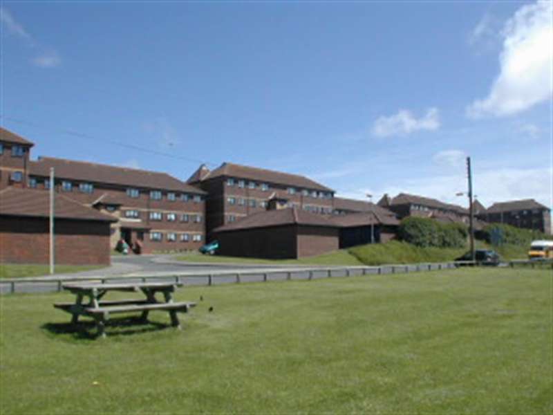 2 Bedroom Flat To Rent In Queens Park Close, Mablethorpe, LN12