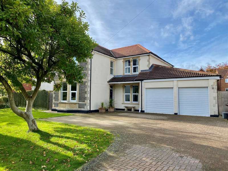 4 Bedroom Detached House For Sale In Everlands, Cam, Dursley, GL11