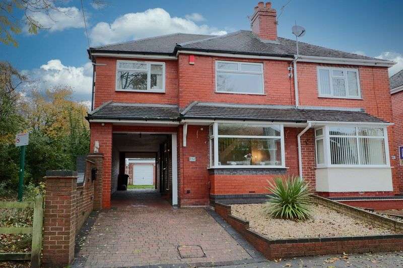 4 Bedroom Property For Sale In Longton Hall Road, Blurton, ST3