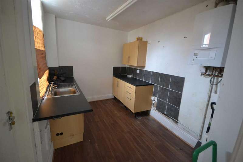 3 Bedroom End Of Terrace House For Sale In Bolton Road, Radcliffe