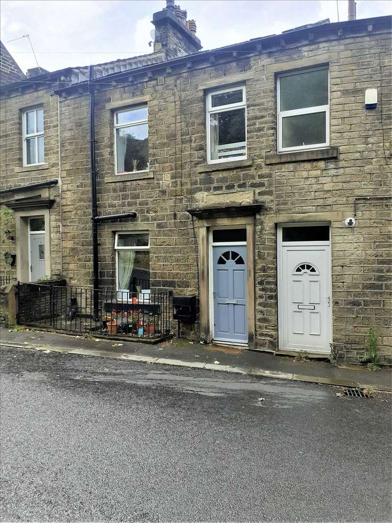 2 Bedroom Terraced House For Sale In Church Street, Longwood