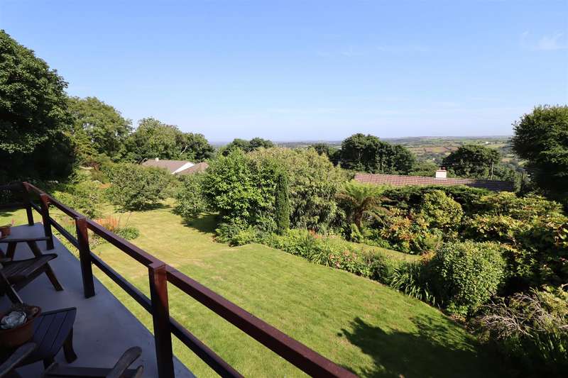 4 Bedroom Detached House For Sale In Lanner, TR16